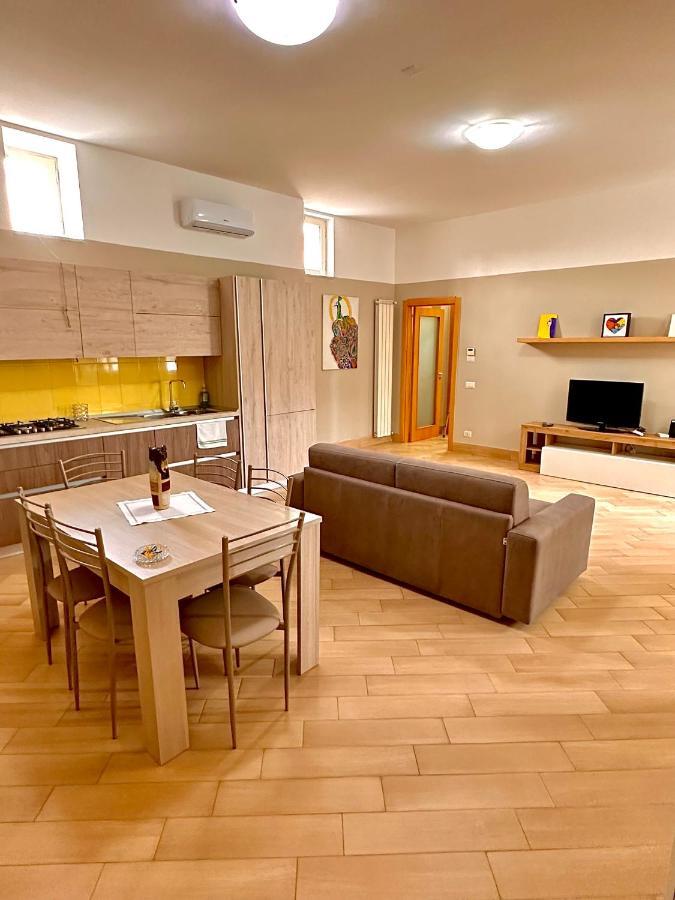 Nobile Dimora Apartment Napoli Ngoại thất bức ảnh